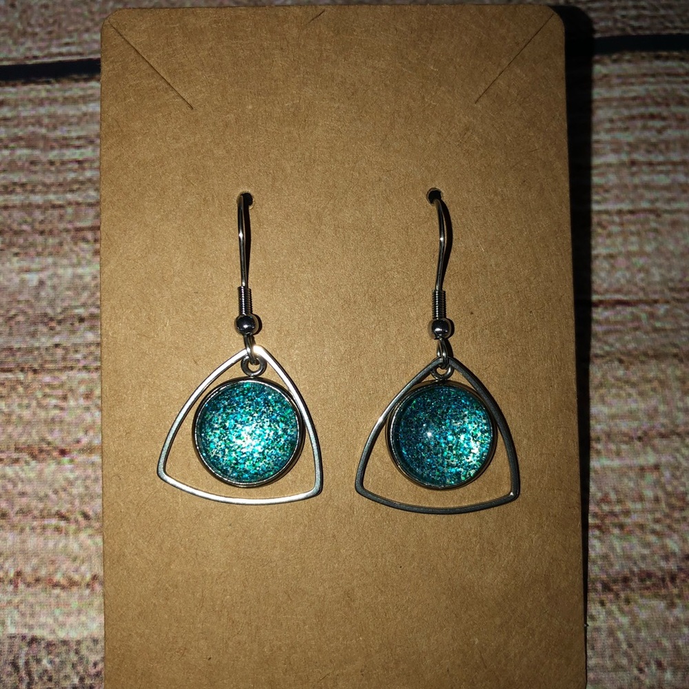 Color Street Dangle Earrings